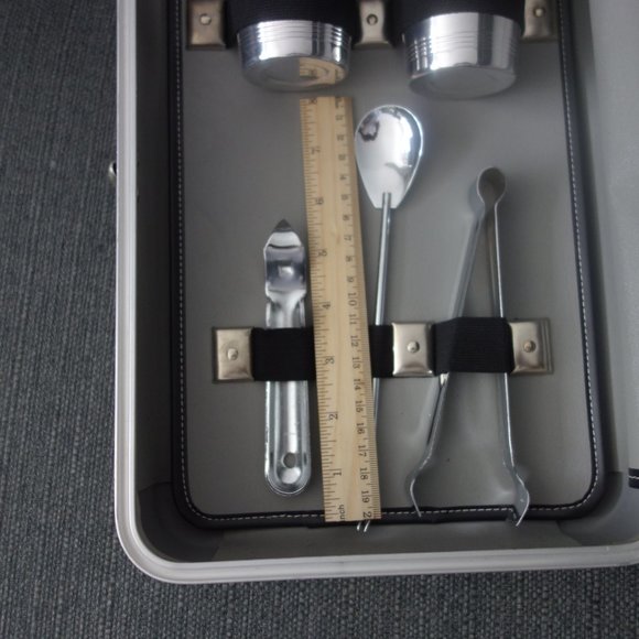 Vintage Dionite Bartender Luggage - Picture 4 of 14